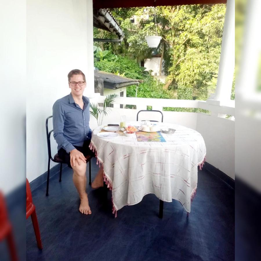 Chandi Mahal Homestay Kandy Extérieur photo